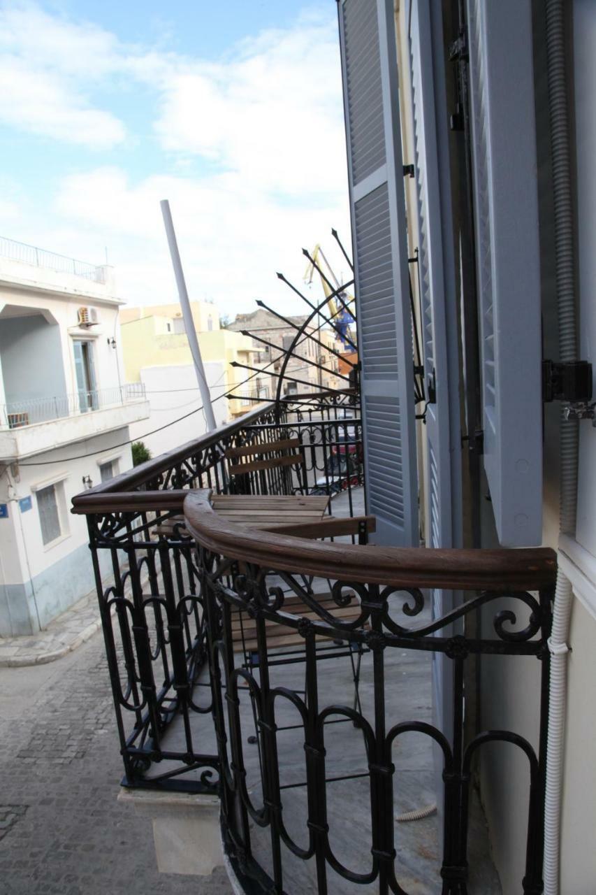 Fiera Guesthouse Ermúpoli Kültér fotó