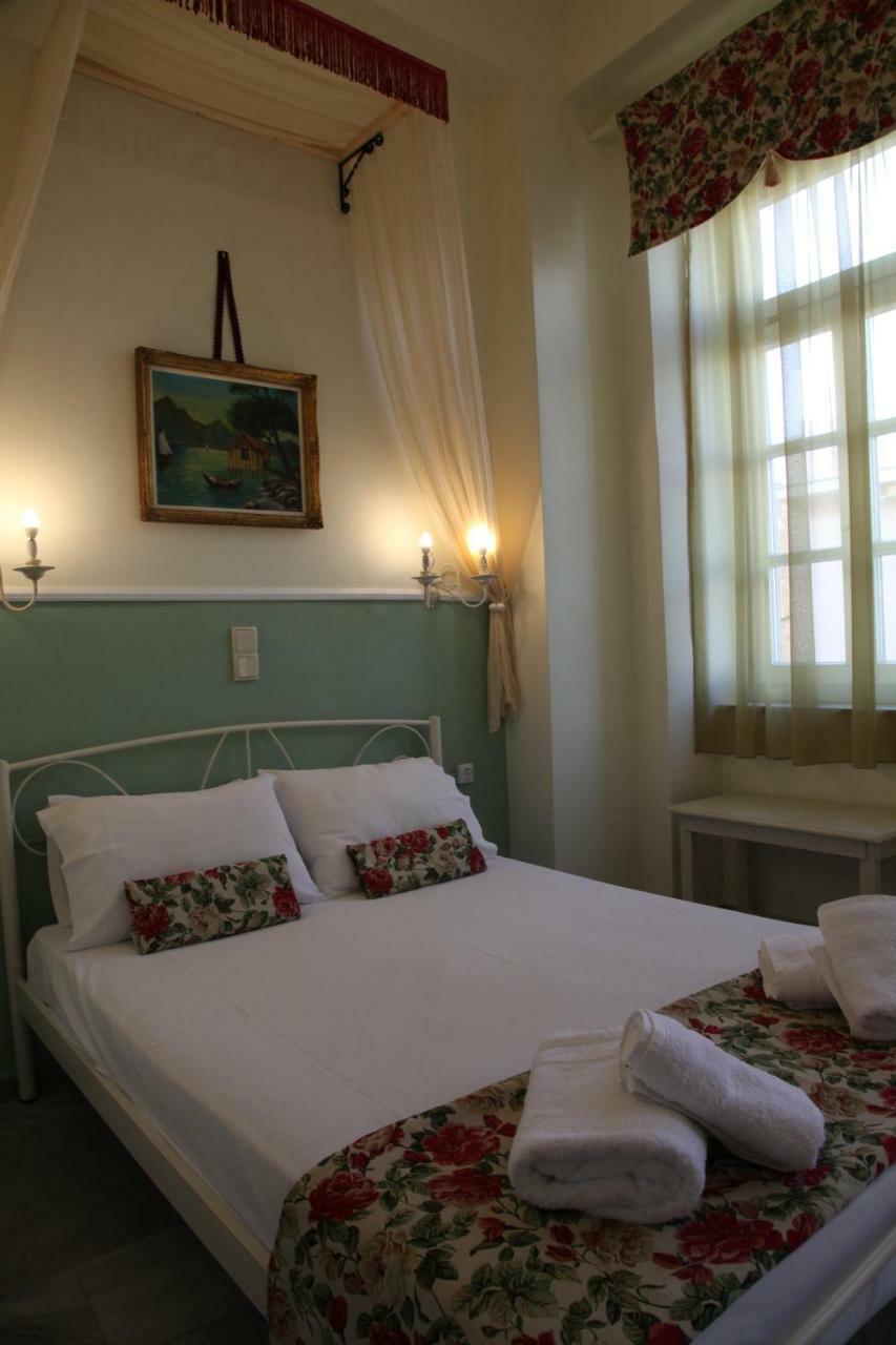 Fiera Guesthouse Ermúpoli Kültér fotó